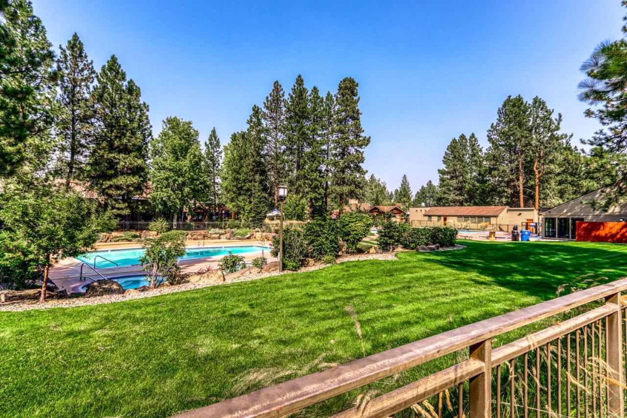 Tree Top Retreat Bend Bagian luar foto